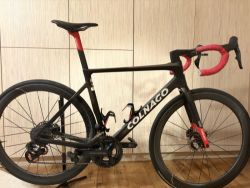 COLNAGO V4RS – TOP STAV – Shimano Dura-Ace Di2 – Vision Metron 45SL