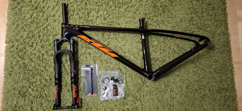 KTM Myroon + FOX 32 Float SC Performance 100 mm, vel. M