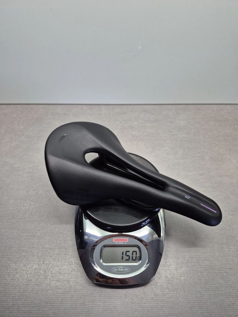 Karbonové sedlo Selle San Marco FX 150g