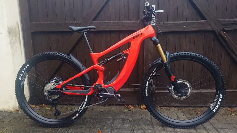 BH BH XTEP Lynx Carbon Pro 9.9