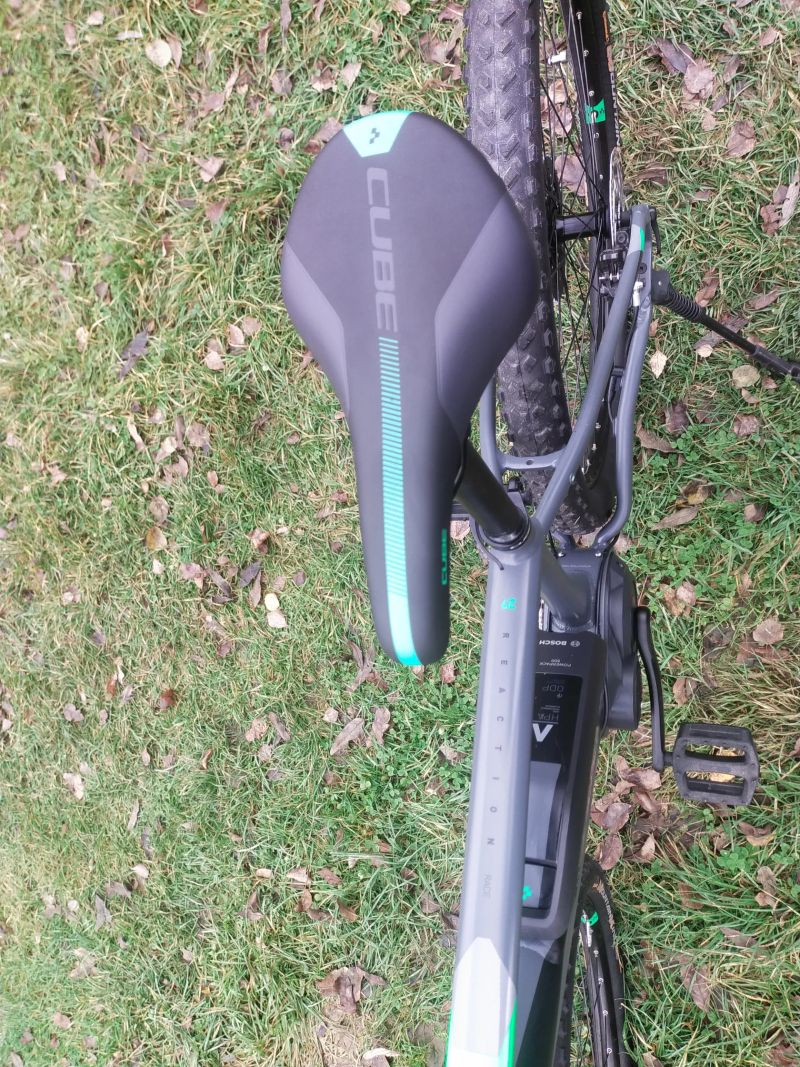 ELEKTROKOLO CUBE ., .BOSCH , , PC 80 000 KČ