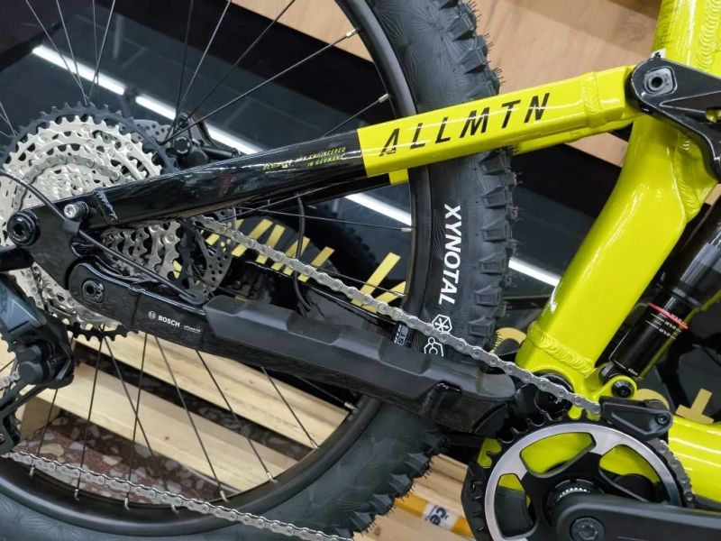 !!!NOVÝ!!! Haibike ALLMTN 6, 800Wh, BOSCH CX 5, vel. L 