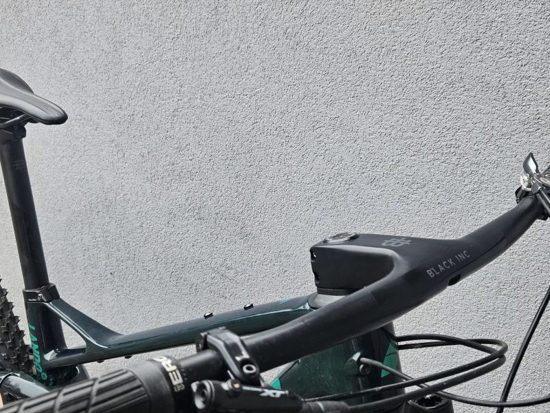 Factor Factor Lando XC