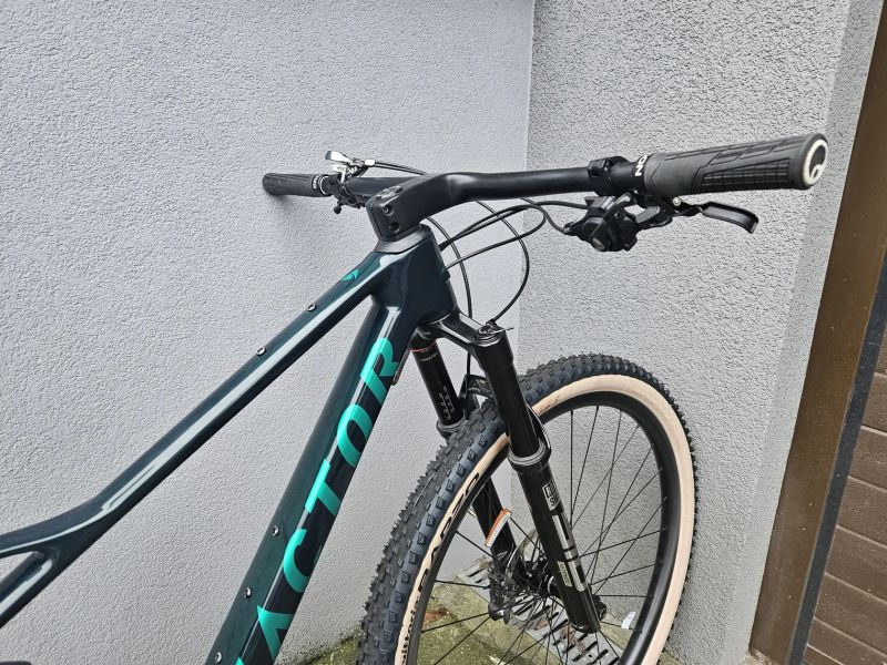 Factor Factor Lando XC