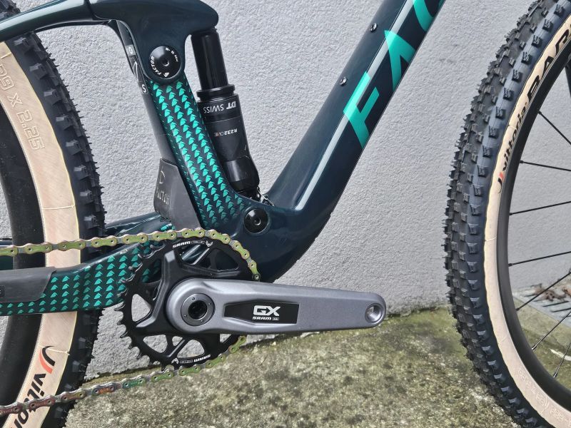 Factor Factor Lando XC