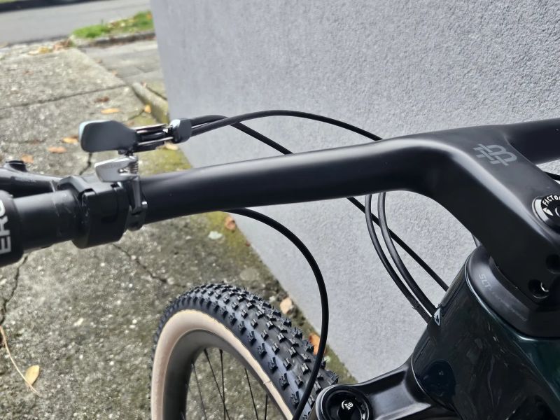 Factor Factor Lando XC