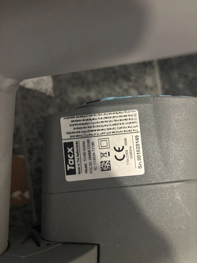 Cyklotrenažér TACX flow smart