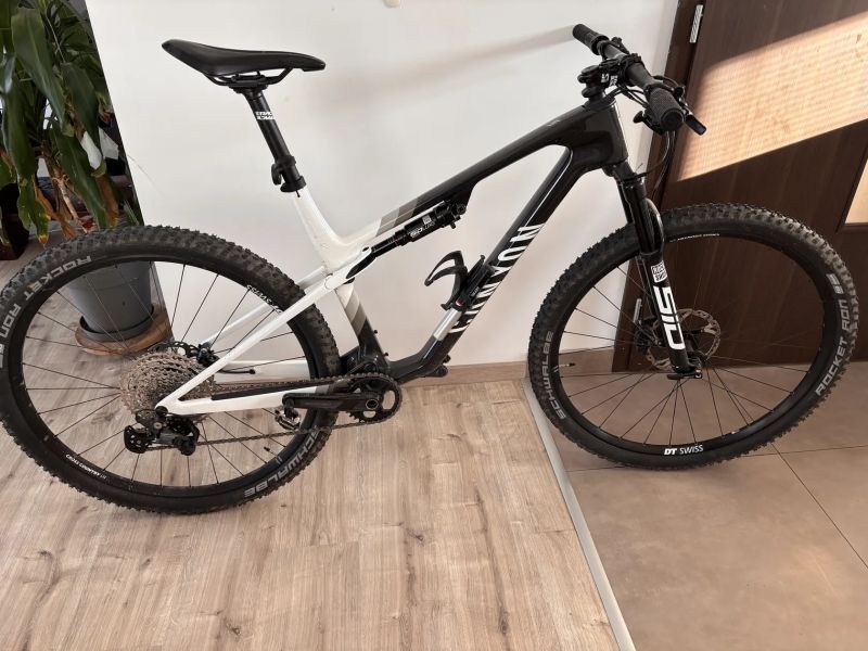 Canyon Lux World Cup CF 7 2025