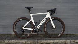 Canyon Aeroad CF SLX 8 AXS veľ. L