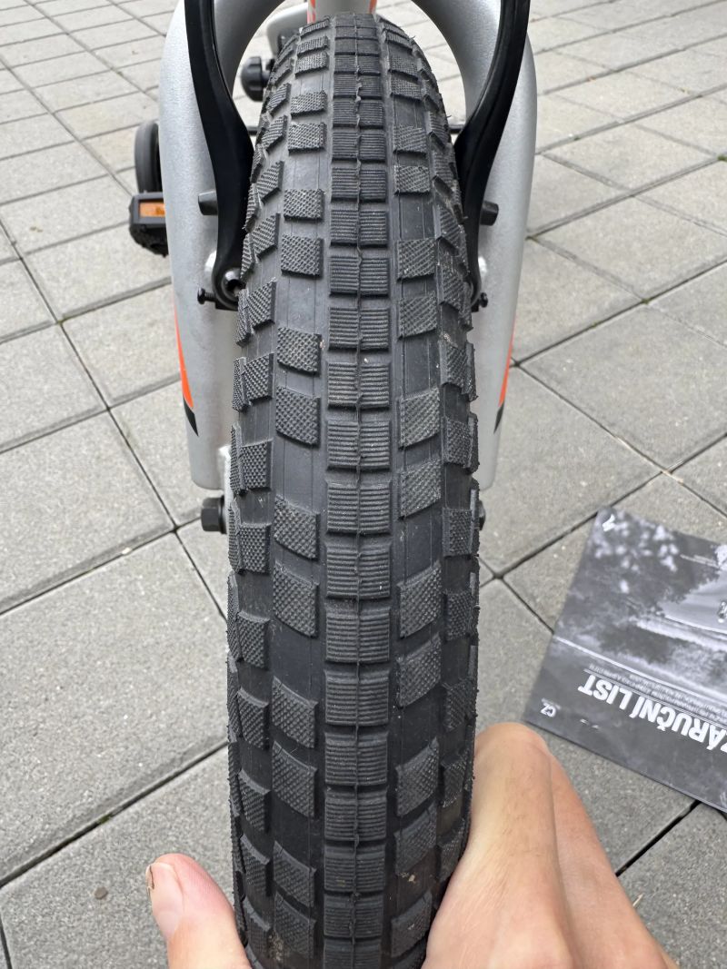 Specialized Riprock 16”