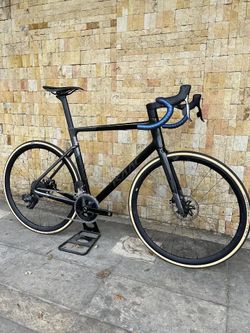 Isaac Boson Force AXS