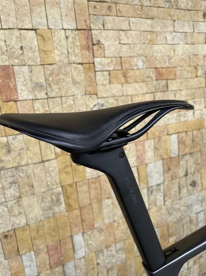 Isaac Boson Force AXS