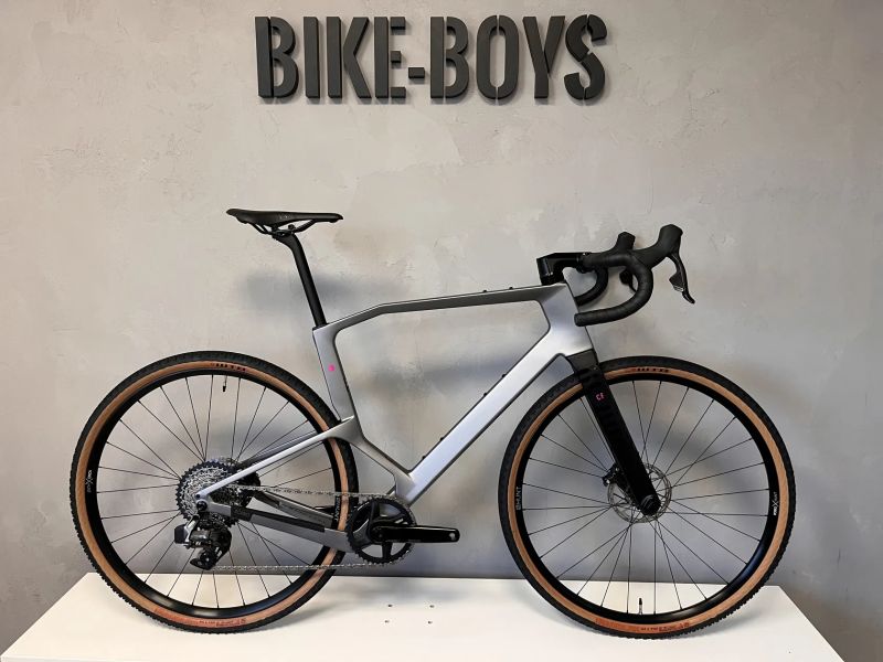 Gravel Rondo Ruut CF1