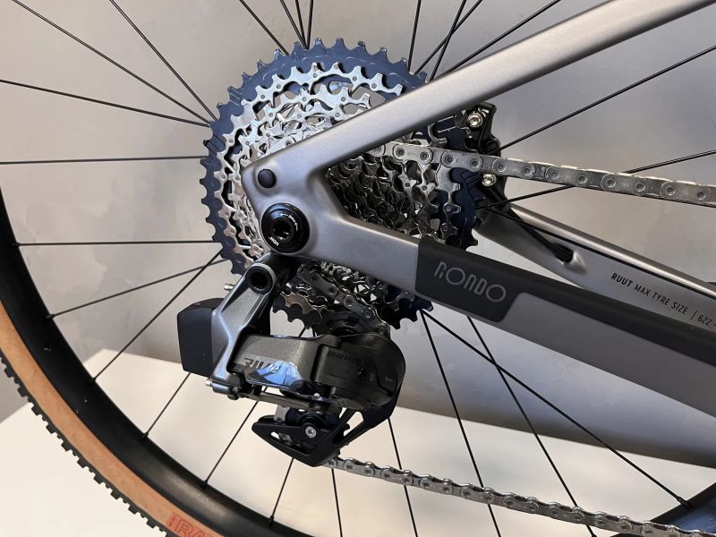 Gravel Rondo Ruut CF1