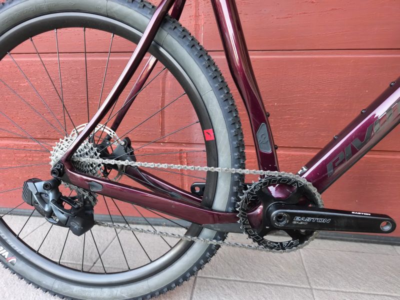 Gravel Pivot Vault axs