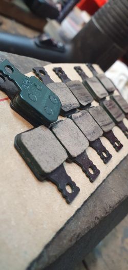 Magura MT7/MT5 zelene 