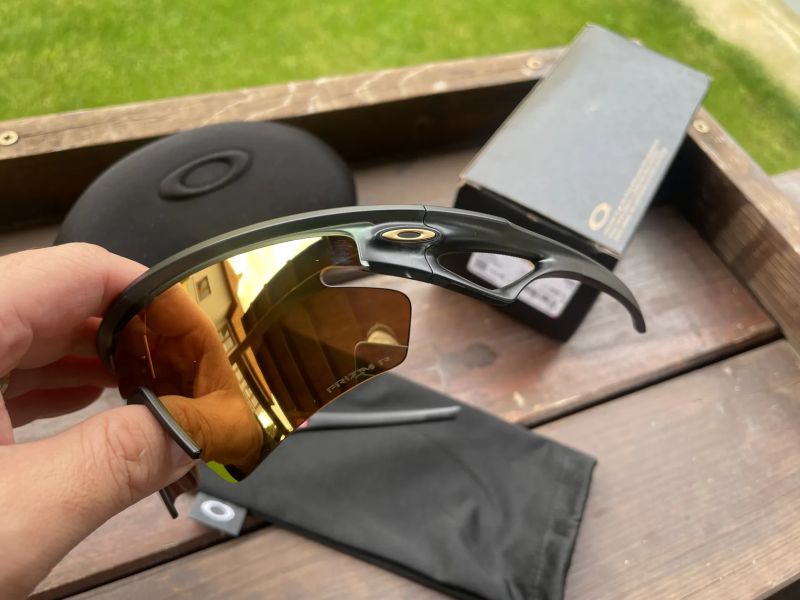Oakley Sutro/Sphaera/Radar/Radarlock…