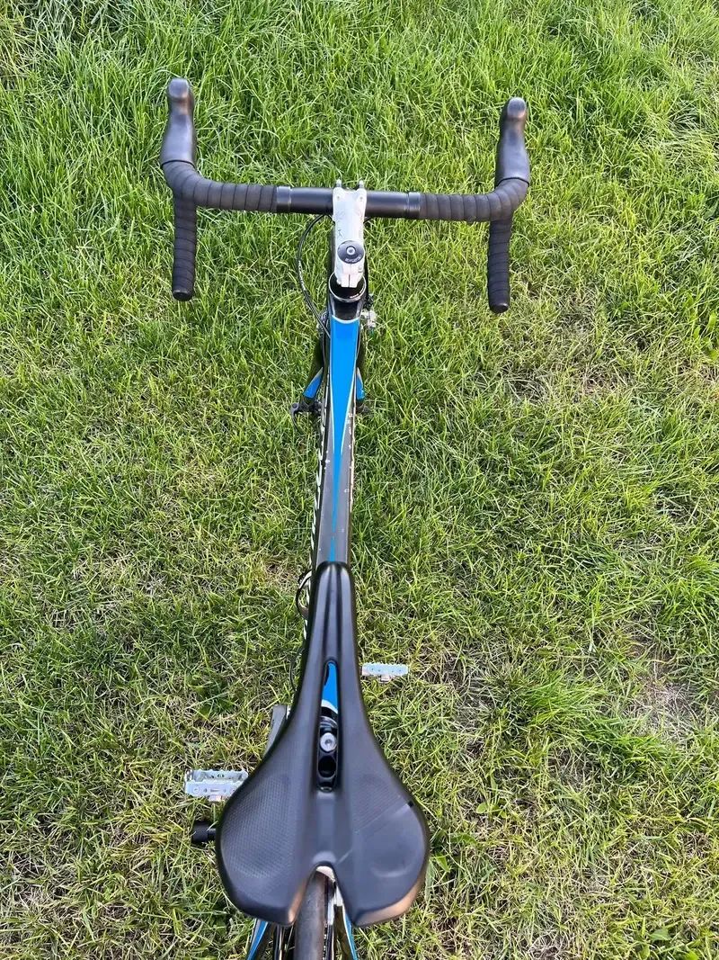 Specialized tarmac comp