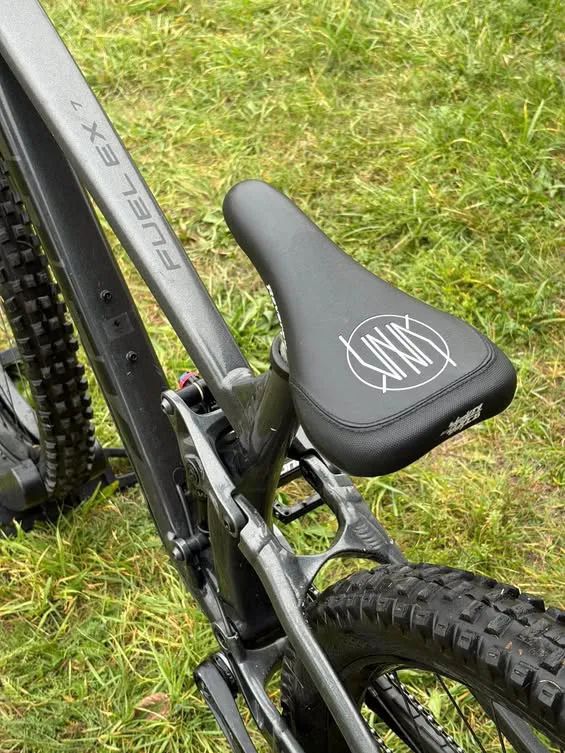 Trek Fuel EX 7 gen 5 - SLOPEDURO ( k dispozici úplně nová přehazovačka)