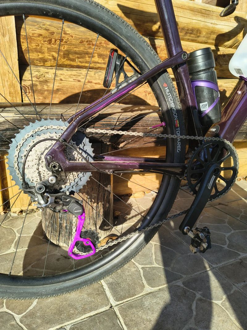 Cannondale Topstone Carbon (2 sady kol)