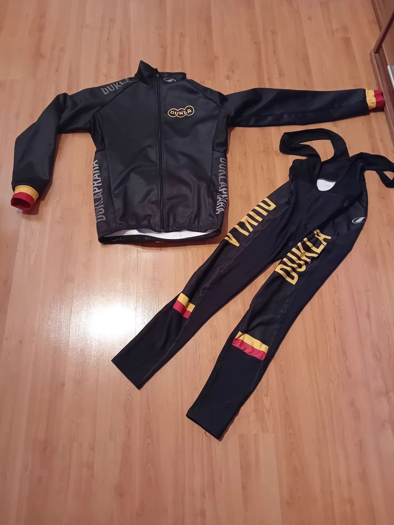 Nové zimní oblečení Dukla Praha 