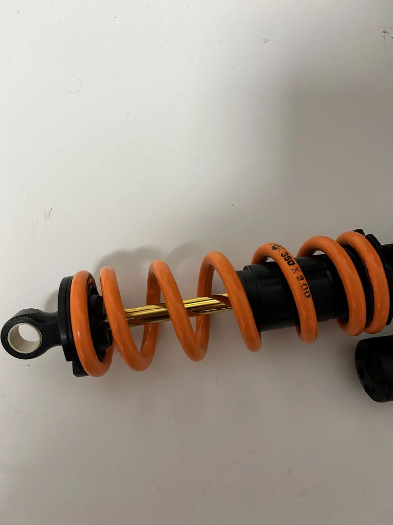 Fox DHX2 factory 250x75 kashima