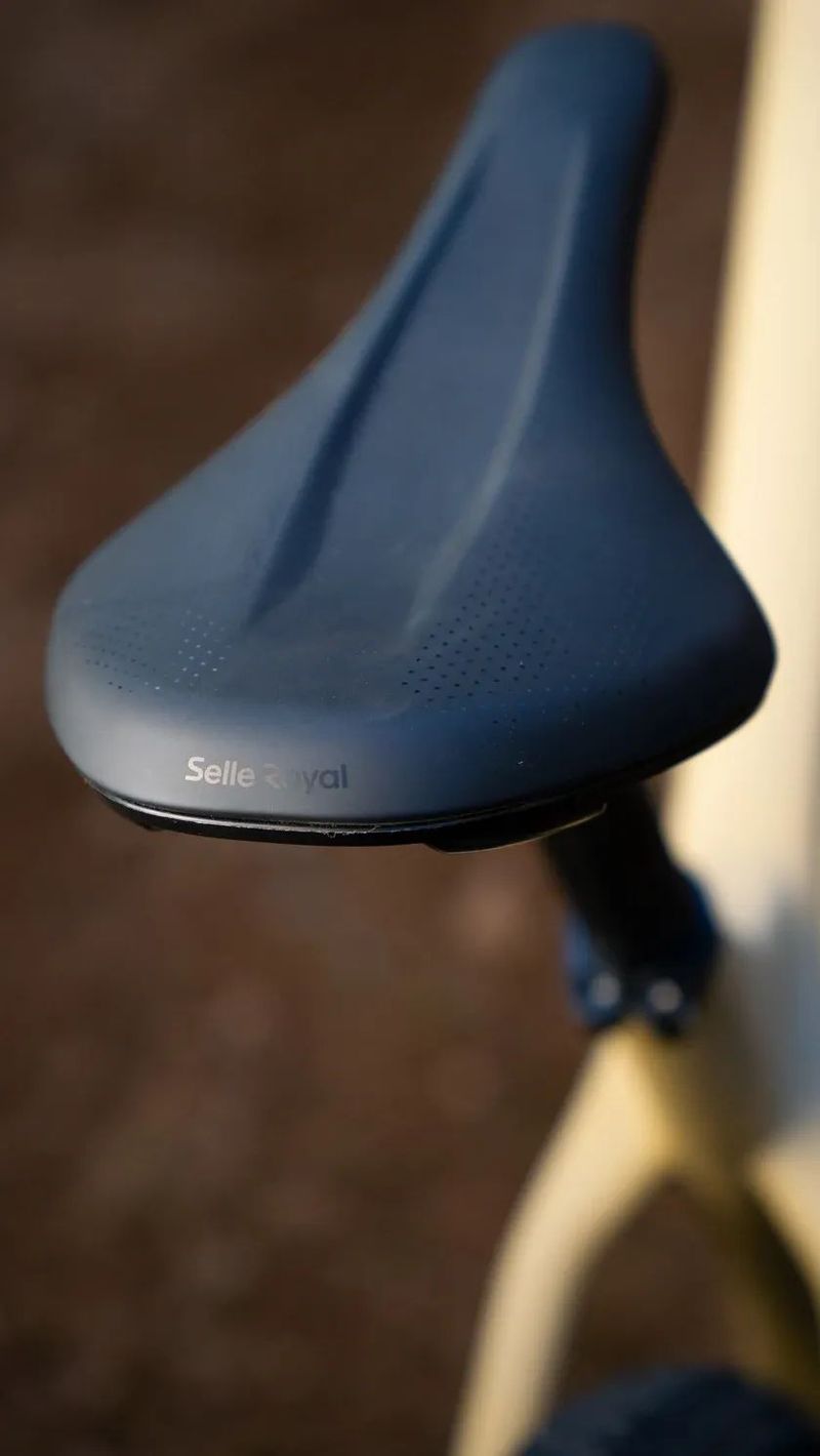 Rock Machine Blizz Cr 30 / Matte Sand / 29x17.0" (M)