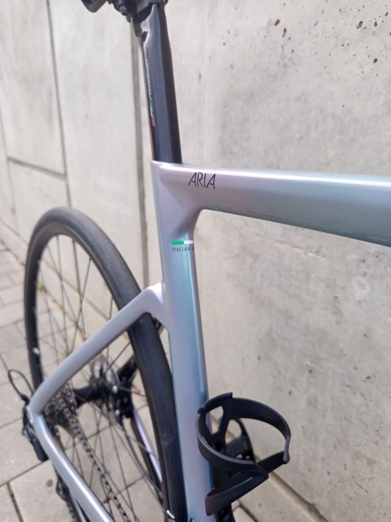 Bianchi Aria / Shimanno 105 / 2022