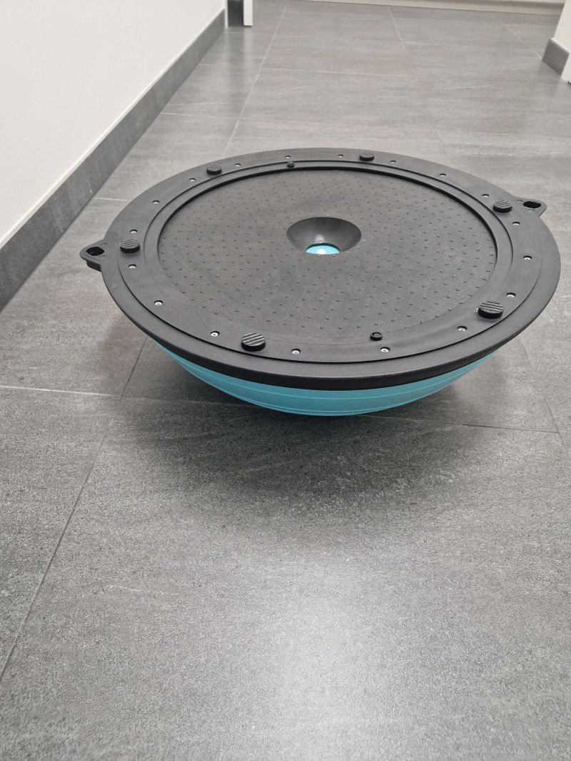 Balanční podložka Sportago Balance Ball 58cm