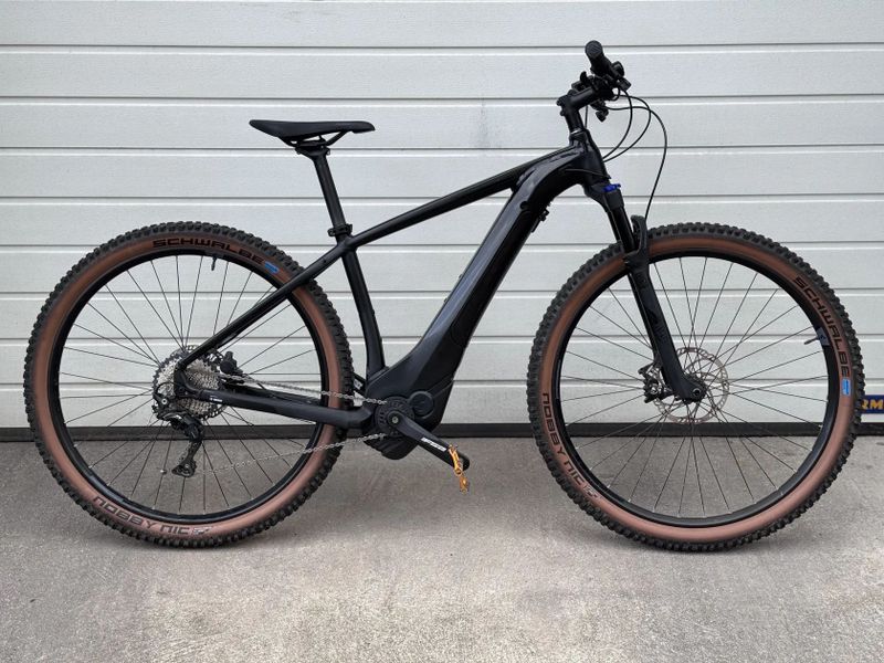 Cube Reaction hybrid one 625