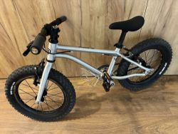 Early Rider Seeker 16"