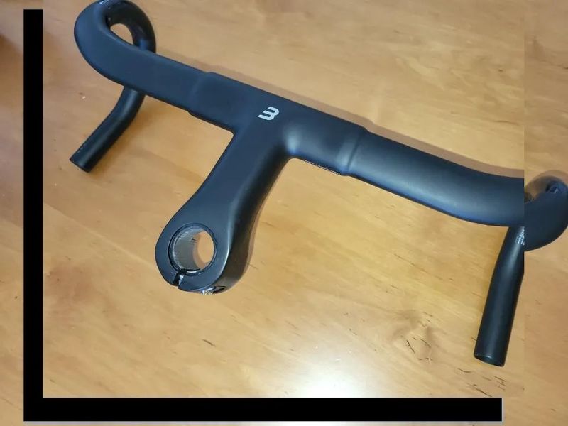 Kombo řídítek a představce Basso Levita 110x 440mm