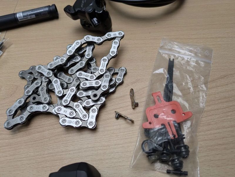 Nová sada Shimano 105 Di2 12-rychl. 11-34