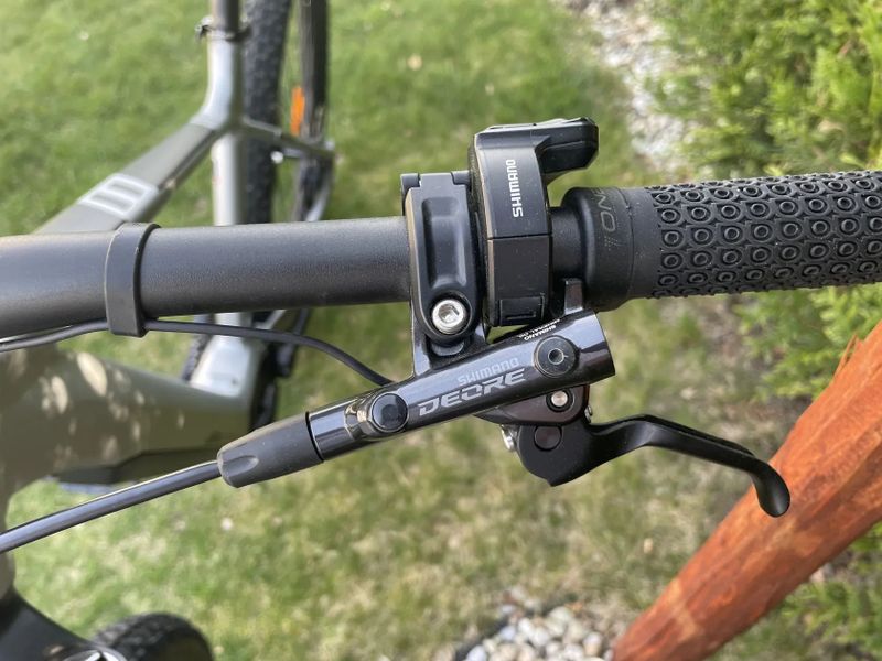 Superior eXP 8069 matte silver/black