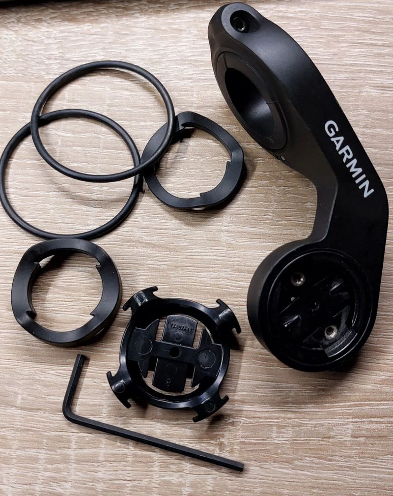 Prodám Garmin 1030