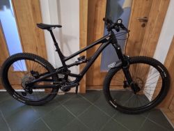 Nová YT Capra core 1 2025