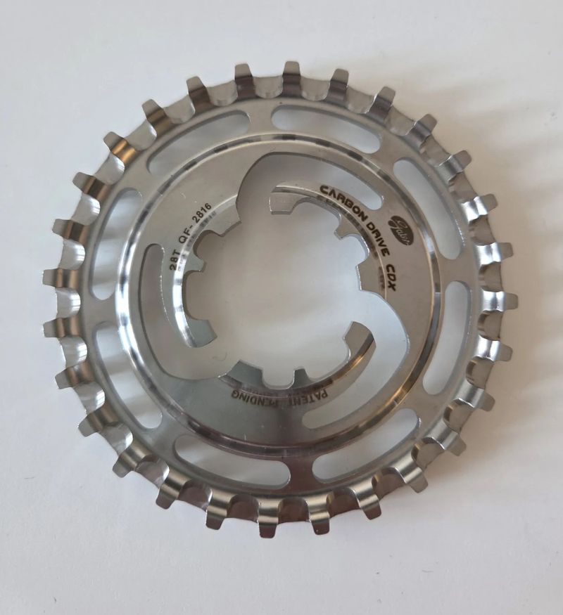 Zadní pastorek, řemenice Gates Carbon Drive CDX, 28 zubů 28TQF-2816