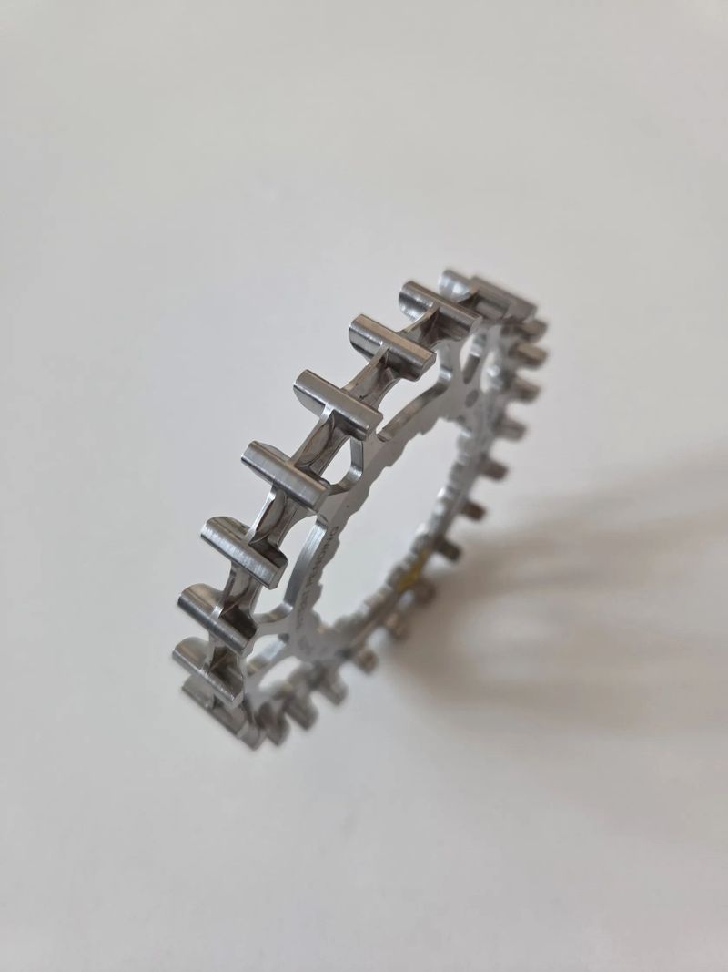 Zadní pastorek, řemenice Gates Carbon Drive CDX, 28 zubů 28TQF-2816