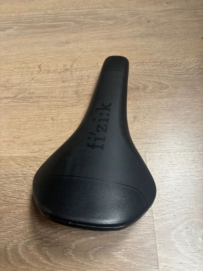 XC sedlo fizik taiga