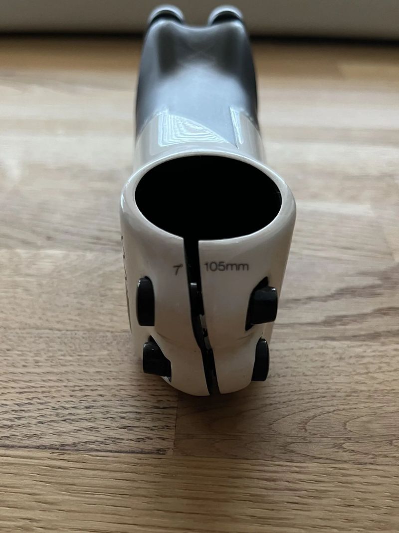 karbonový představec Bontrager