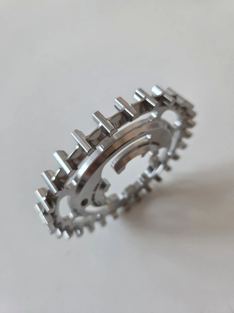 Zadní pastorek, řemenice Gates Carbon Drive CDX, 24 zubů (24T)