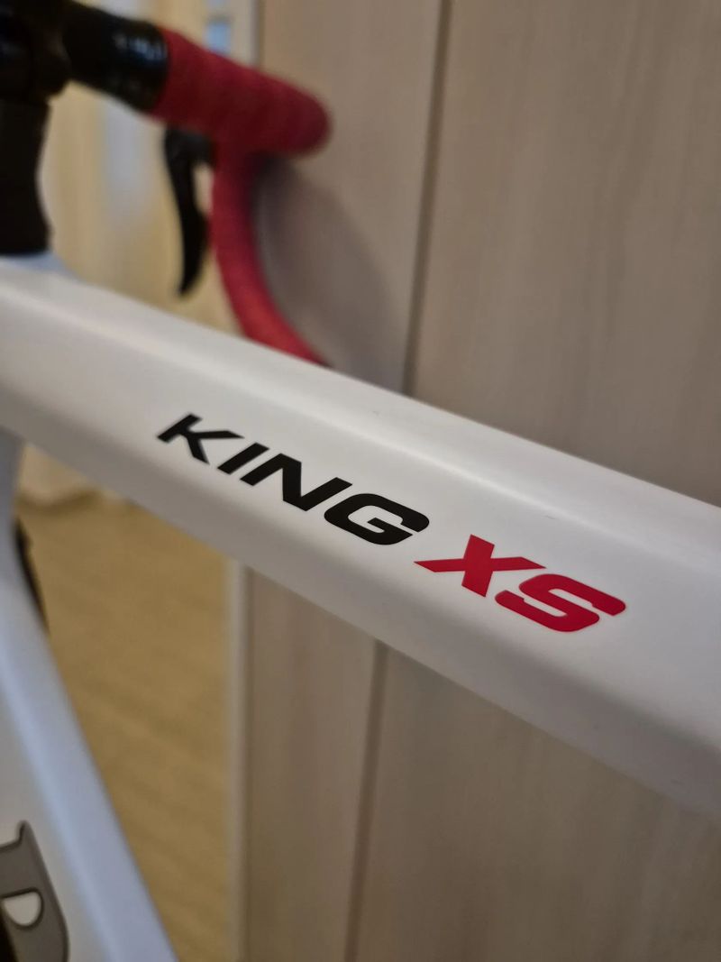 De Rosa King XS (Shimano 105, Mavic Ksyrium SLE, vel. 55, stav nového kola)