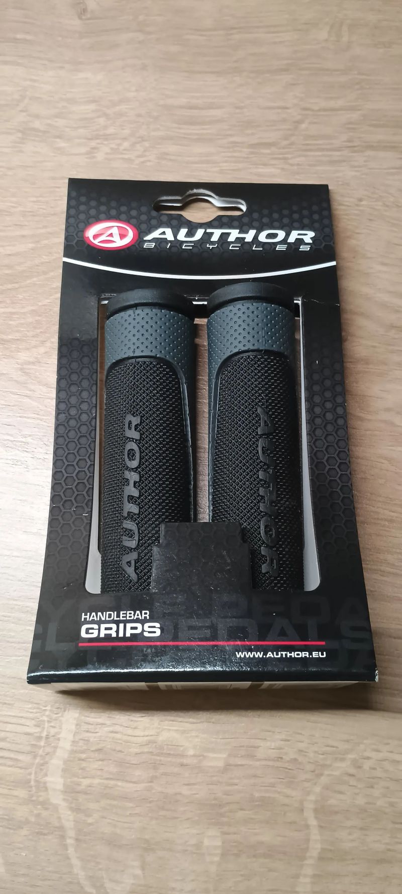 Gripy Author R600 D3