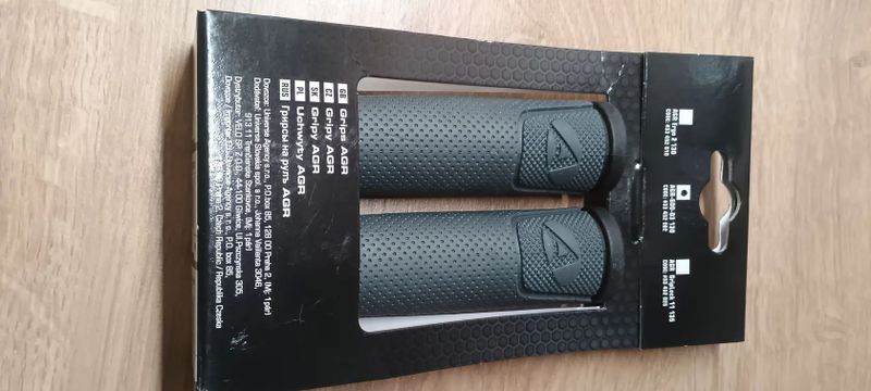 Gripy Author R600 D3