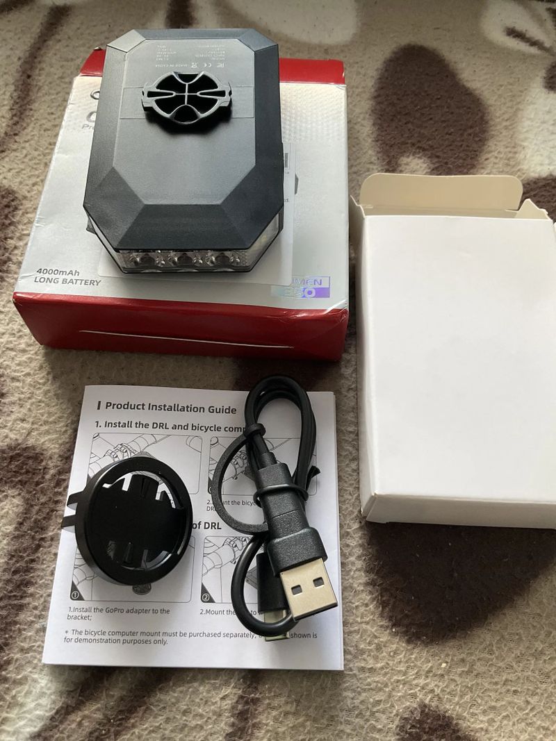 Cyclami Cl350 Predné svetlo na bicykel