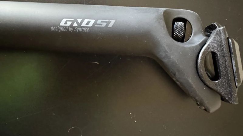 karbonová sedlovka Syntace 34,9x400mm - NOVÁ