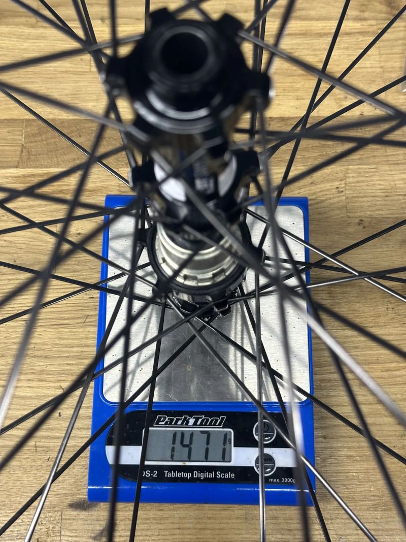 karbonová kola EIE SRG45TC28 | náboje Bitex | Straightpull | Centerlock | Sram XDR | 1471 gramů