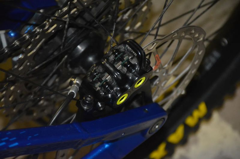 Ghost Riot Am Essential