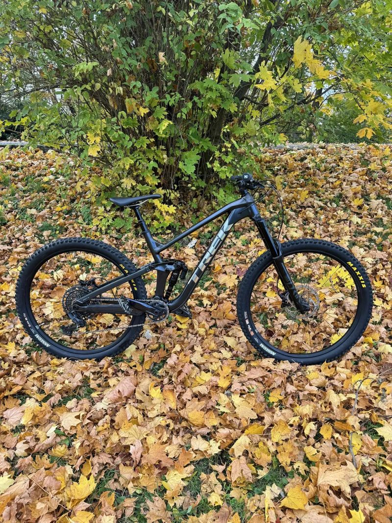 Trek Slash 8