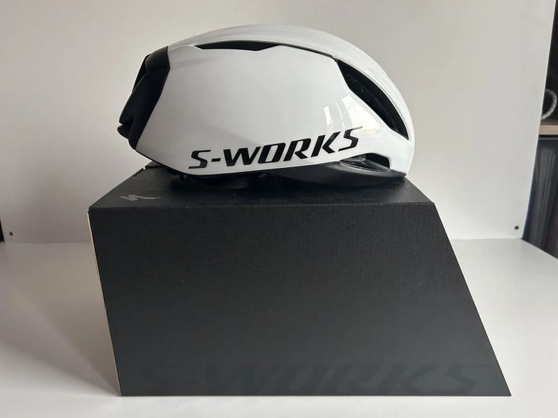 helma Specialized S-Works Evade 3 velikost M